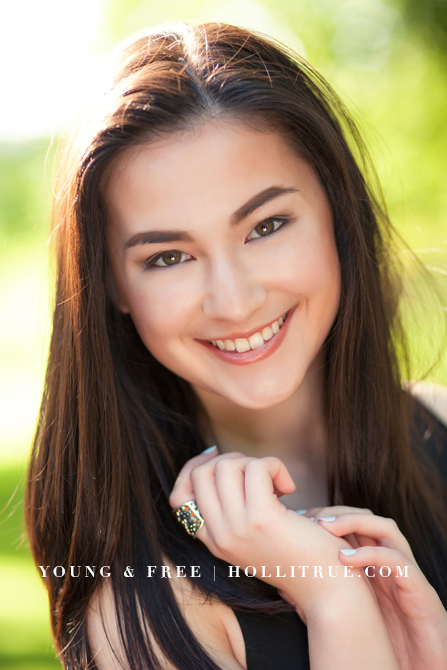 Isabel | Senior Portrait Session | Holli True Senior Photography Blog