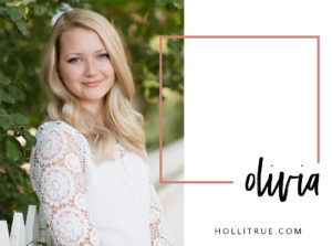 Rustic Senior Portrait Session in a Natural Park in Corvallis, Oregon by Senior Portrait Photographer, Holli True