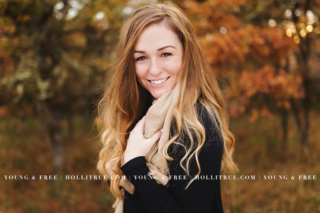 Gorgeous Fall Senior Pictures at Sunset in a natural park by Oregon Senior Portrait Photographer, Holli True